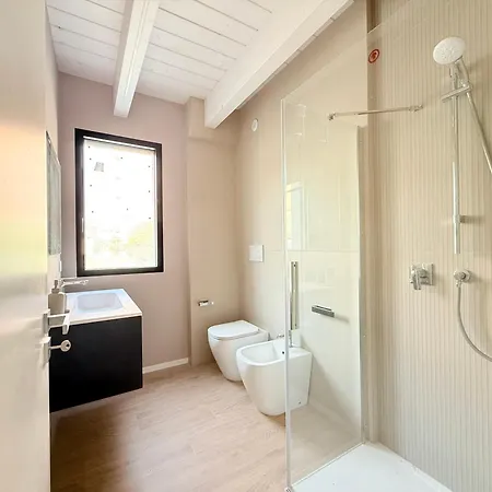 Se310 - Senigallia, Trilocale Di Design Con Ac, Garage E Corte Esterna Senigallia